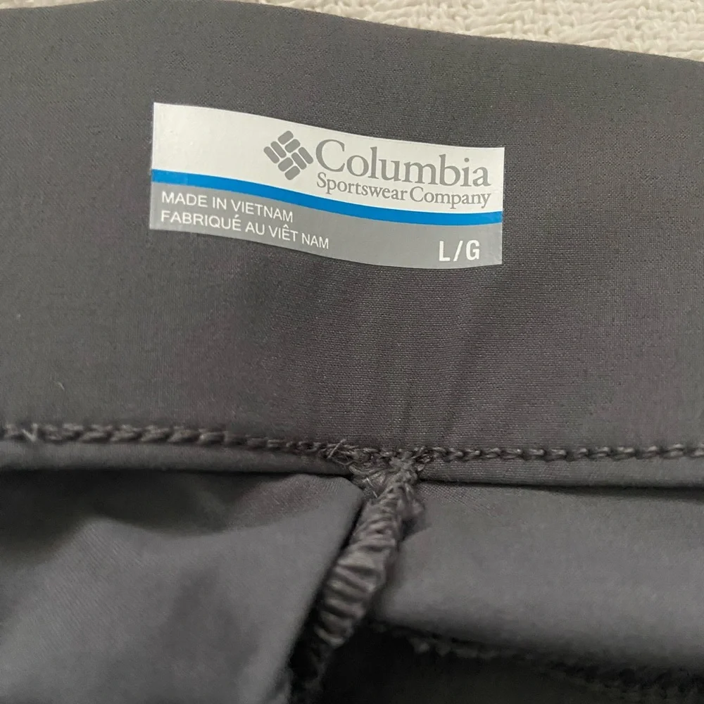 Columbia Women's Active Fit Omni-Shade Pull-On Capri Pants, City Gray - Picture 6 of 8